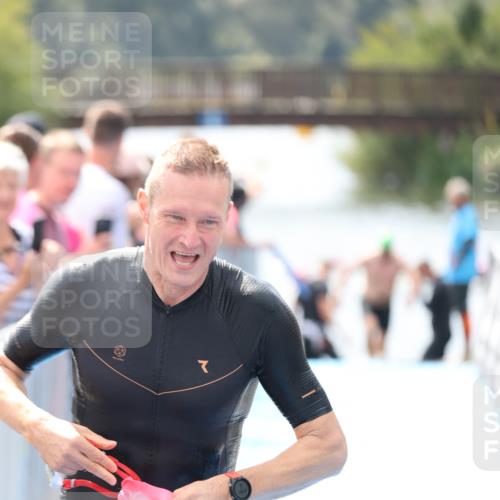 25.08.2024 - Elbe Triathlon Hamburg H.Heesch http://msf.ph/oto/6839556 25.08.2024 14:05:47 Schwimmen 15, 17, 19, 22, 29 meine-sportfotos.de
