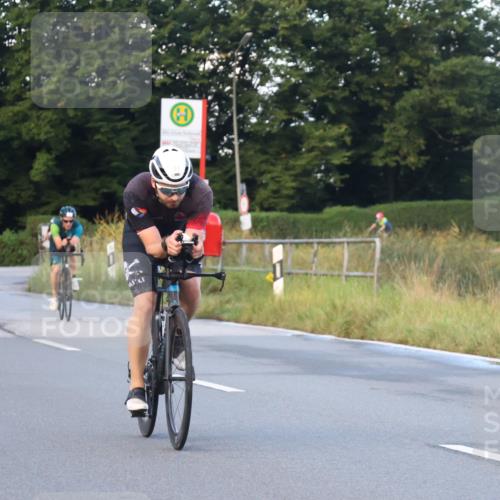 25.08.2024 - Elbe Triathlon Hamburg Fuchs,  Jonas http://msf.ph/oto/6839558 25.08.2024 08:55:01 Radfahren 91, 42, 75, 56, 48, 184 meine-sportfotos.de