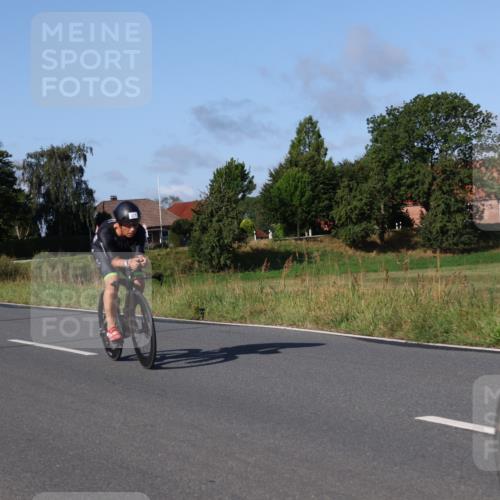 25.08.2024 - Elbe Triathlon Hamburg Fuchs,  Jonas http://msf.ph/oto/6839572 25.08.2024 09:36:46 Radfahren 281, 371, 430 meine-sportfotos.de