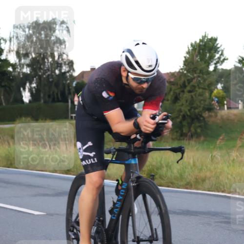 25.08.2024 - Elbe Triathlon Hamburg Fuchs,  Jonas http://msf.ph/oto/6839589 25.08.2024 08:55:01 Radfahren 91, 42, 75, 56, 48, 184 meine-sportfotos.de