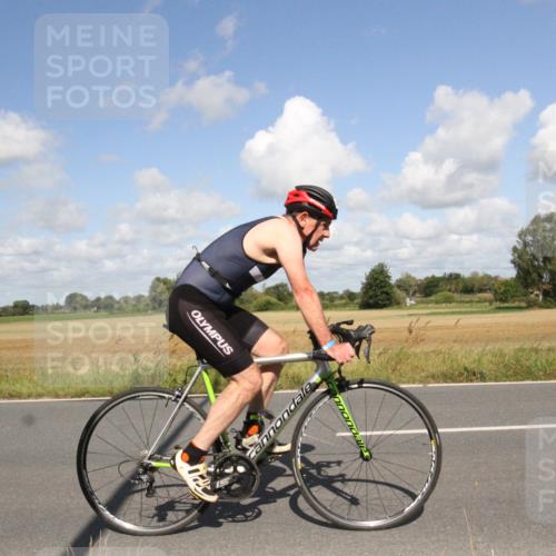 25.08.2024 - Elbe Triathlon Hamburg Fuchs,  Jonas http://msf.ph/oto/6839605 25.08.2024 11:01:25 Radfahren 1582, 1452, 1455, 1694, 1448, 1534, 1467 meine-sportfotos.de
