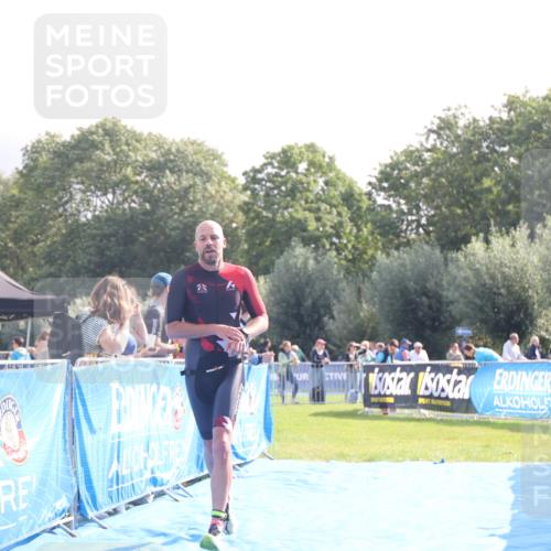 25.08.2024 - Elbe Triathlon Hamburg H.Heesch http://msf.ph/oto/6839615 25.08.2024 10:26:22 Ziel 60, 99 meine-sportfotos.de