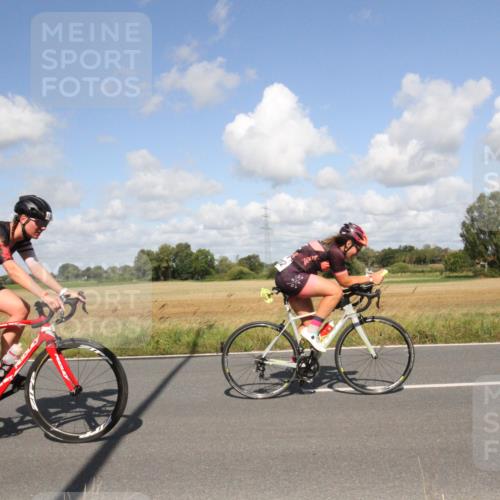 25.08.2024 - Elbe Triathlon Hamburg Fuchs,  Jonas http://msf.ph/oto/6839623 25.08.2024 11:01:33 Radfahren 1534, 1467, 1702, 1701 meine-sportfotos.de