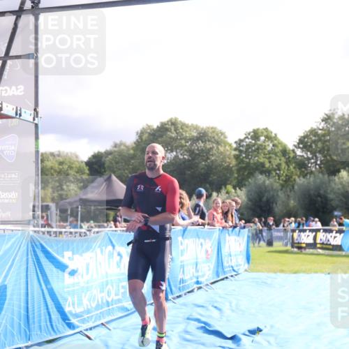 25.08.2024 - Elbe Triathlon Hamburg H.Heesch http://msf.ph/oto/6839725 25.08.2024 10:26:23 Ziel 60, 99 meine-sportfotos.de