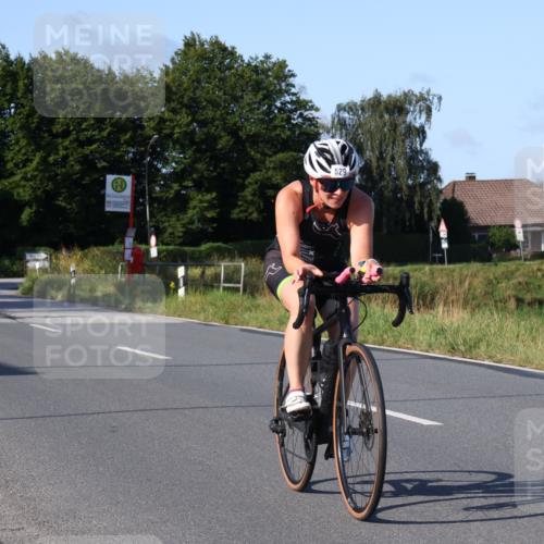 25.08.2024 - Elbe Triathlon Hamburg Fuchs,  Jonas http://msf.ph/oto/6839763 25.08.2024 09:37:04 Radfahren 246, 529, 266, 322 meine-sportfotos.de