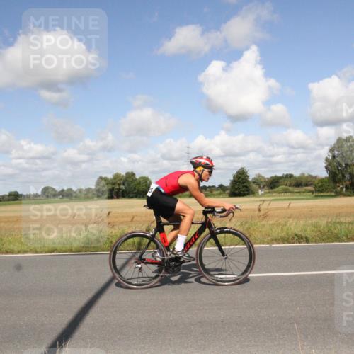 25.08.2024 - Elbe Triathlon Hamburg Fuchs,  Jonas http://msf.ph/oto/6839786 25.08.2024 11:02:40 Radfahren 1638, 1704, 1605, 1628, 1675 meine-sportfotos.de