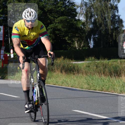 25.08.2024 - Elbe Triathlon Hamburg Fuchs,  Jonas http://msf.ph/oto/6839846 25.08.2024 09:37:11 Radfahren 266, 322, 496 meine-sportfotos.de