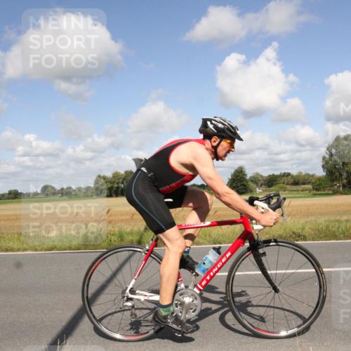 25.08.2024 - Elbe Triathlon Hamburg Fuchs,  Jonas http://msf.ph/oto/6839865 25.08.2024 11:03:03 Radfahren 1693, 1606, 1705, 1453, 1465, 1649 meine-sportfotos.de