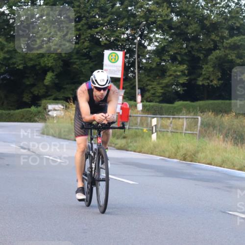 25.08.2024 - Elbe Triathlon Hamburg Fuchs,  Jonas http://msf.ph/oto/6839872 25.08.2024 08:55:21 Radfahren 157, 145, 168, 95, 179, 152, 160 meine-sportfotos.de