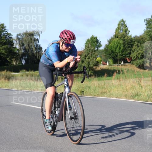 25.08.2024 - Elbe Triathlon Hamburg Fuchs,  Jonas http://msf.ph/oto/6839884 25.08.2024 09:37:14 Radfahren 322, 496, 198 meine-sportfotos.de