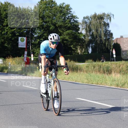 25.08.2024 - Elbe Triathlon Hamburg Fuchs,  Jonas http://msf.ph/oto/6839948 25.08.2024 09:37:23 Radfahren 198, 208 meine-sportfotos.de