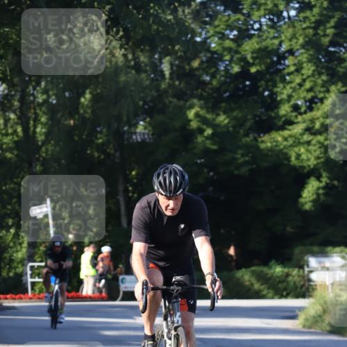 25.08.2024 - Elbe Triathlon Hamburg Fuchs,  Jonas http://msf.ph/oto/6839985 25.08.2024 09:37:30 Radfahren 340 meine-sportfotos.de