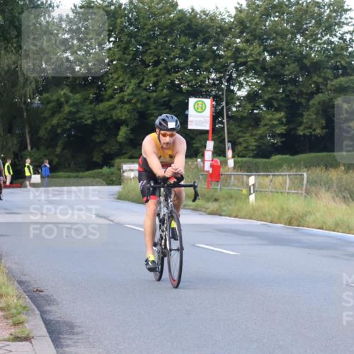 25.08.2024 - Elbe Triathlon Hamburg Fuchs,  Jonas http://msf.ph/oto/6840025 25.08.2024 08:55:43 Radfahren 76, 105 meine-sportfotos.de