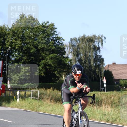 25.08.2024 - Elbe Triathlon Hamburg Fuchs,  Jonas http://msf.ph/oto/6840042 25.08.2024 09:37:34 Radfahren 340 meine-sportfotos.de