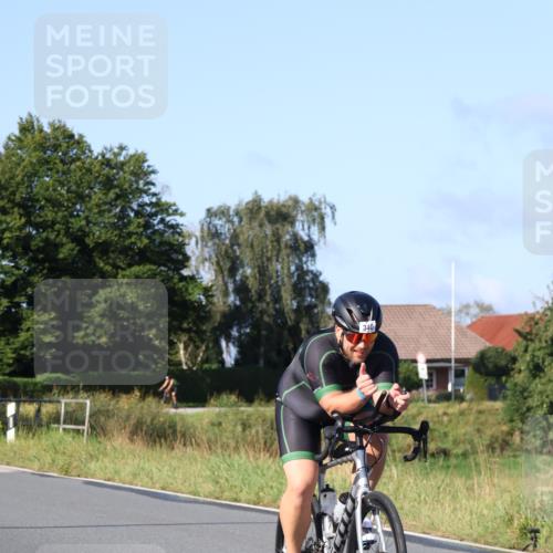 25.08.2024 - Elbe Triathlon Hamburg Fuchs,  Jonas http://msf.ph/oto/6840049 25.08.2024 09:37:34 Radfahren 340 meine-sportfotos.de