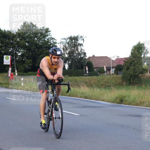 25.08.2024 - Elbe Triathlon Hamburg Fuchs,  Jonas http://msf.ph/oto/6840052 25.08.2024 08:55:44 Radfahren 76, 105 meine-sportfotos.de