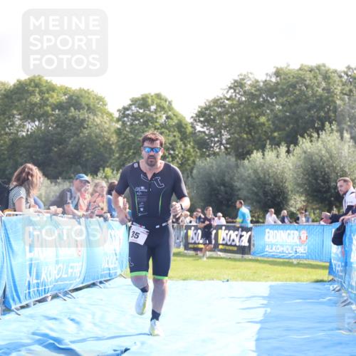 25.08.2024 - Elbe Triathlon Hamburg H.Heesch http://msf.ph/oto/6840054 25.08.2024 10:27:14 Ziel 35 meine-sportfotos.de