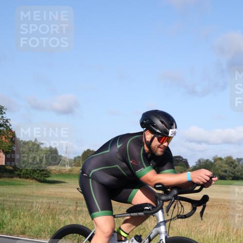 25.08.2024 - Elbe Triathlon Hamburg Fuchs,  Jonas http://msf.ph/oto/6840066 25.08.2024 09:37:35 Radfahren 340 meine-sportfotos.de