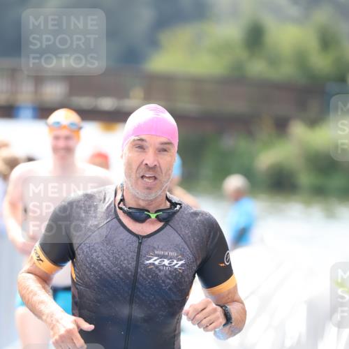 25.08.2024 - Elbe Triathlon Hamburg H.Heesch http://msf.ph/oto/6840134 25.08.2024 14:06:18 Schwimmen 6, 7, 10, 18, 23, 28, 30 meine-sportfotos.de