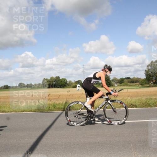 25.08.2024 - Elbe Triathlon Hamburg Fuchs,  Jonas http://msf.ph/oto/6840147 25.08.2024 11:04:56 Radfahren 1623, 1464, 1495, 1614 meine-sportfotos.de