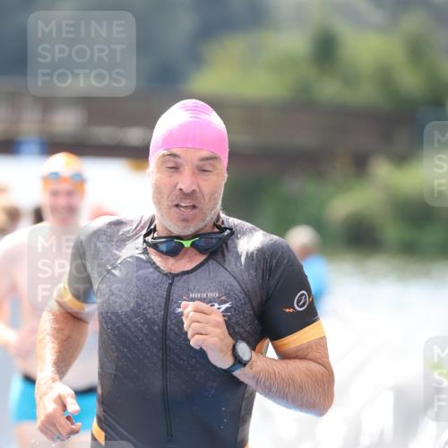 25.08.2024 - Elbe Triathlon Hamburg H.Heesch http://msf.ph/oto/6840165 25.08.2024 14:06:18 Schwimmen 6, 7, 10, 18, 23, 28, 30 meine-sportfotos.de