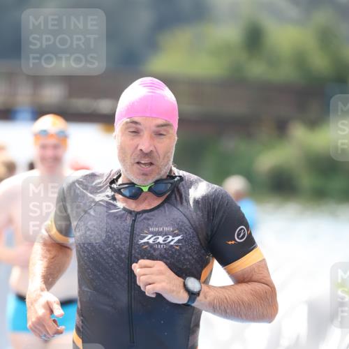 25.08.2024 - Elbe Triathlon Hamburg H.Heesch http://msf.ph/oto/6840169 25.08.2024 14:06:18 Schwimmen 6, 7, 10, 18, 23, 28, 30 meine-sportfotos.de
