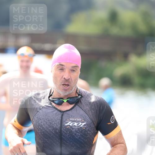 25.08.2024 - Elbe Triathlon Hamburg H.Heesch http://msf.ph/oto/6840182 25.08.2024 14:06:19 Schwimmen 6, 7, 10, 18, 23, 28, 30 meine-sportfotos.de