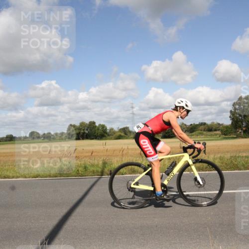 25.08.2024 - Elbe Triathlon Hamburg Fuchs,  Jonas http://msf.ph/oto/6840187 25.08.2024 11:05:19 Radfahren 1473 meine-sportfotos.de