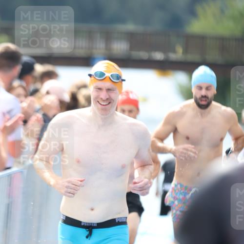 25.08.2024 - Elbe Triathlon Hamburg H.Heesch http://msf.ph/oto/6840192 25.08.2024 14:06:19 Schwimmen 6, 7, 10, 18, 23, 28, 30 meine-sportfotos.de