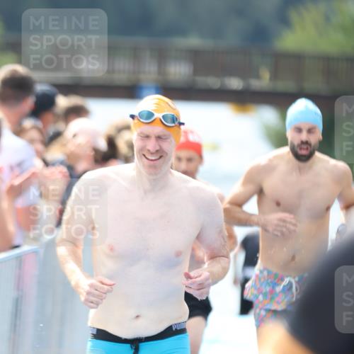 25.08.2024 - Elbe Triathlon Hamburg H.Heesch http://msf.ph/oto/6840200 25.08.2024 14:06:19 Schwimmen 6, 7, 10, 18, 23, 28, 30 meine-sportfotos.de