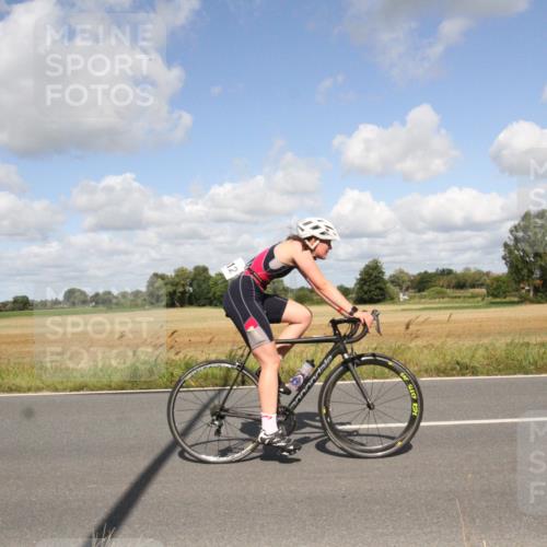 25.08.2024 - Elbe Triathlon Hamburg Fuchs,  Jonas http://msf.ph/oto/6840213 25.08.2024 11:05:40 Radfahren 1603, 1653, 1612, 704 meine-sportfotos.de