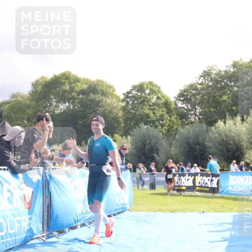 25.08.2024 - Elbe Triathlon Hamburg H.Heesch http://msf.ph/oto/6840221 25.08.2024 10:27:21 Ziel 35, 46 meine-sportfotos.de
