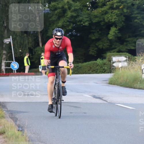 25.08.2024 - Elbe Triathlon Hamburg Fuchs,  Jonas http://msf.ph/oto/6840228 25.08.2024 08:56:11 Radfahren 84, 77 meine-sportfotos.de