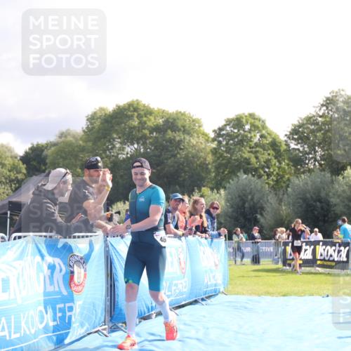 25.08.2024 - Elbe Triathlon Hamburg H.Heesch http://msf.ph/oto/6840239 25.08.2024 10:27:22 Ziel 35, 46 meine-sportfotos.de
