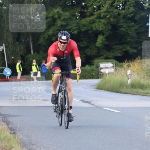 25.08.2024 - Elbe Triathlon Hamburg Fuchs,  Jonas http://msf.ph/oto/6840244 25.08.2024 08:56:11 Radfahren 84, 77 meine-sportfotos.de