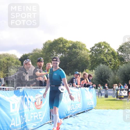 25.08.2024 - Elbe Triathlon Hamburg H.Heesch http://msf.ph/oto/6840259 25.08.2024 10:27:22 Ziel 35, 46 meine-sportfotos.de