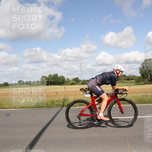 25.08.2024 - Elbe Triathlon Hamburg Fuchs,  Jonas http://msf.ph/oto/6840267 25.08.2024 11:06:04 Radfahren 1709, 1659, 1627, 1592 meine-sportfotos.de