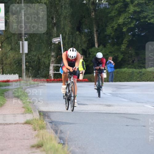25.08.2024 - Elbe Triathlon Hamburg Fuchs,  Jonas http://msf.ph/oto/6840318 25.08.2024 08:56:22 Radfahren 122, 60 meine-sportfotos.de