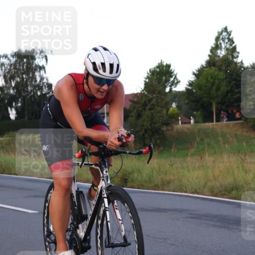 25.08.2024 - Elbe Triathlon Hamburg Fuchs,  Jonas http://msf.ph/oto/6840380 25.08.2024 08:56:25 Radfahren 122, 60 meine-sportfotos.de