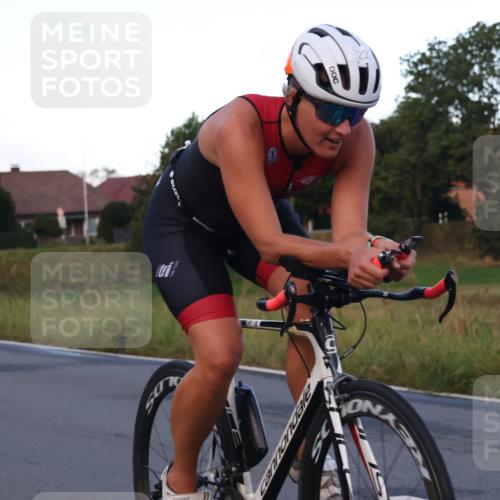 25.08.2024 - Elbe Triathlon Hamburg Fuchs,  Jonas http://msf.ph/oto/6840387 25.08.2024 08:56:25 Radfahren 122, 60 meine-sportfotos.de