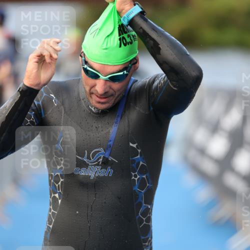 25.08.2024 - Elbe Triathlon Hamburg H.Heesch http://msf.ph/oto/6840435 25.08.2024 08:44:08 Schwimmen 110, 139, 172, 176, 182 meine-sportfotos.de