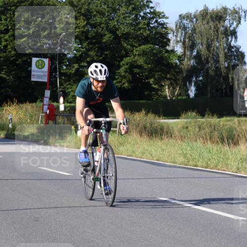 25.08.2024 - Elbe Triathlon Hamburg Fuchs,  Jonas http://msf.ph/oto/6840513 25.08.2024 09:38:28 Radfahren 309, 375, 349, 213, 239 meine-sportfotos.de