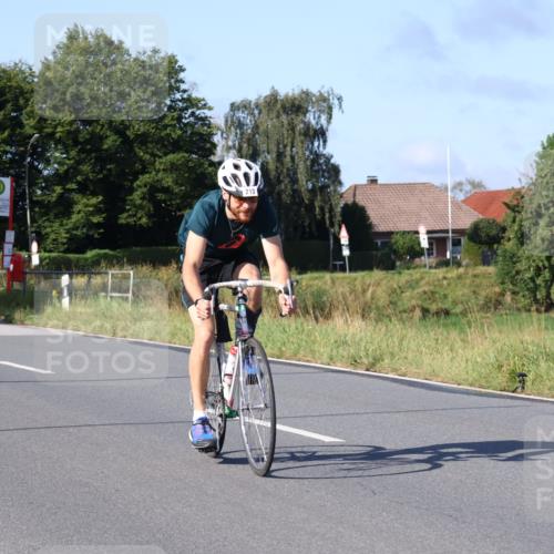 25.08.2024 - Elbe Triathlon Hamburg Fuchs,  Jonas http://msf.ph/oto/6840526 25.08.2024 09:38:29 Radfahren 309, 375, 349, 213, 239 meine-sportfotos.de