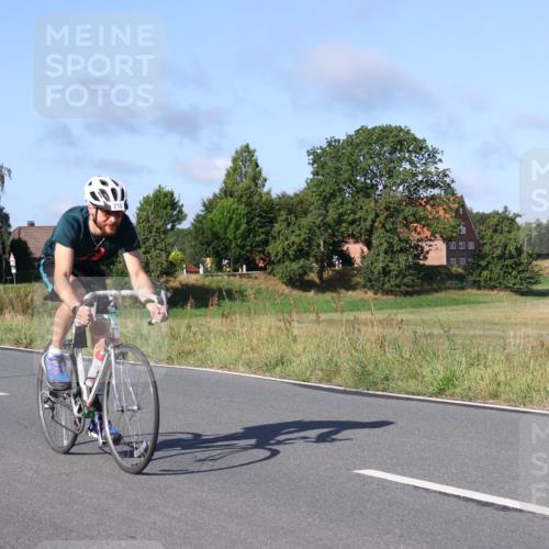 25.08.2024 - Elbe Triathlon Hamburg Fuchs,  Jonas http://msf.ph/oto/6840535 25.08.2024 09:38:29 Radfahren 309, 375, 349, 213, 239 meine-sportfotos.de