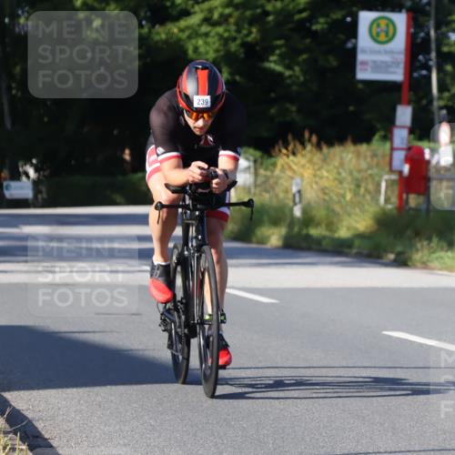 25.08.2024 - Elbe Triathlon Hamburg Fuchs,  Jonas http://msf.ph/oto/6840541 25.08.2024 09:38:33 Radfahren 349, 213, 239, 310, 342 meine-sportfotos.de