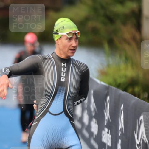25.08.2024 - Elbe Triathlon Hamburg H.Heesch http://msf.ph/oto/6840584 25.08.2024 08:44:14 Schwimmen 134, 139, 145, 152, 172, 186 meine-sportfotos.de