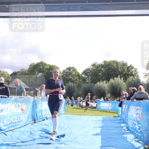 25.08.2024 - Elbe Triathlon Hamburg H.Heesch http://msf.ph/oto/6840637 25.08.2024 10:27:42 Ziel 76, 111 meine-sportfotos.de