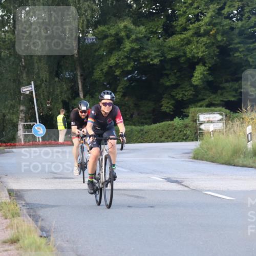 25.08.2024 - Elbe Triathlon Hamburg Fuchs,  Jonas http://msf.ph/oto/6840640 25.08.2024 08:56:49 Radfahren 154, 150, 94, 46 meine-sportfotos.de