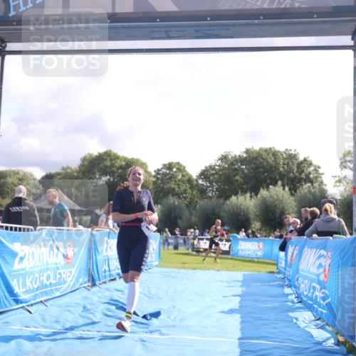 25.08.2024 - Elbe Triathlon Hamburg H.Heesch http://msf.ph/oto/6840644 25.08.2024 10:27:42 Ziel 76, 111 meine-sportfotos.de