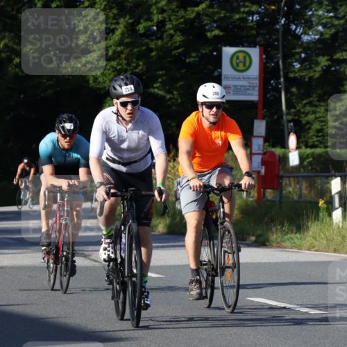 25.08.2024 - Elbe Triathlon Hamburg Fuchs,  Jonas http://msf.ph/oto/6840645 25.08.2024 09:38:44 Radfahren 404, 280, 224, 167 meine-sportfotos.de